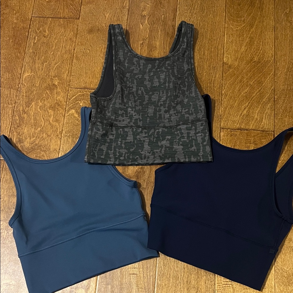 Bundle of 3 Lululemon Power Pivot Tanks